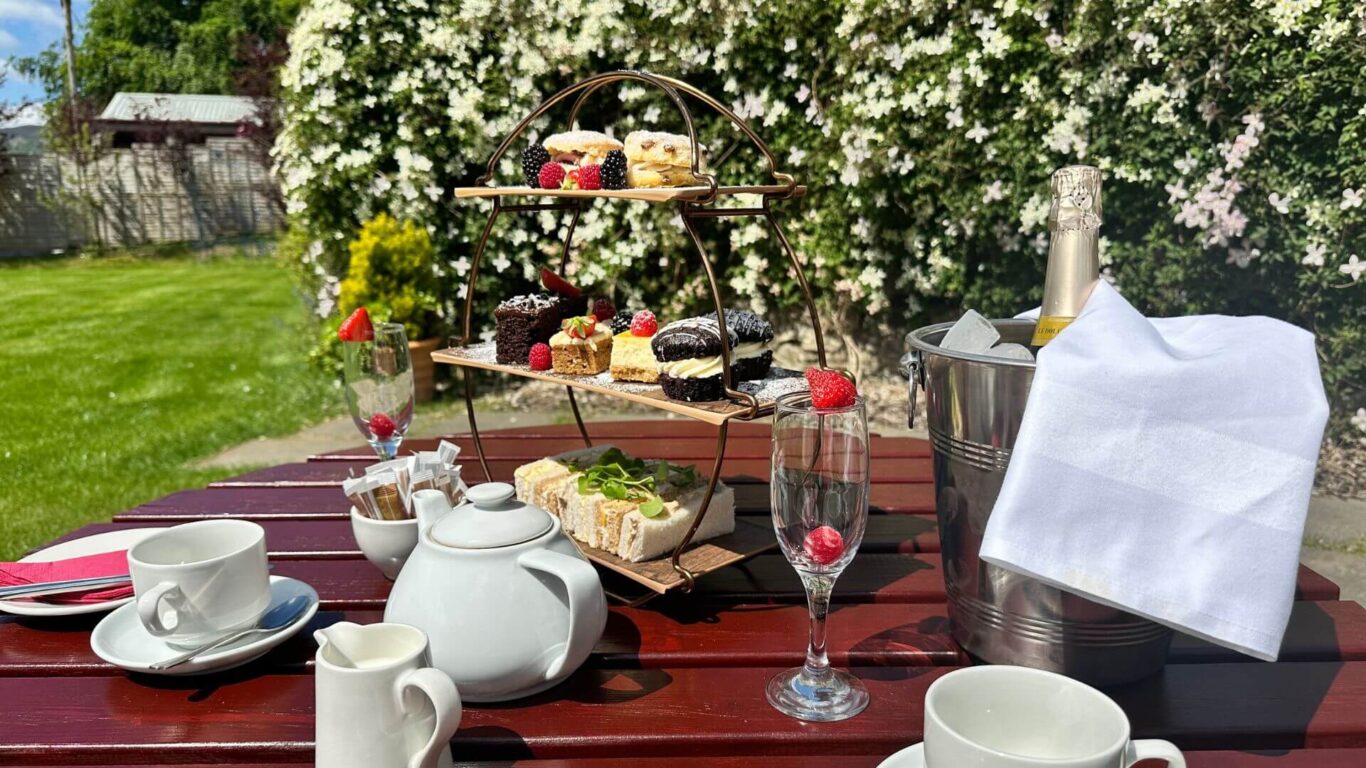 Afternoon Tea Fisher’s Hotel