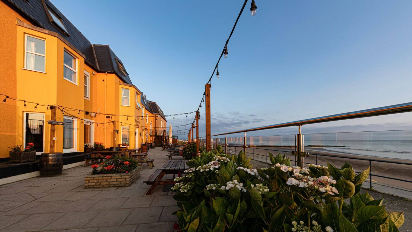 Terrace Sunrise Beaches Hotel and Spa